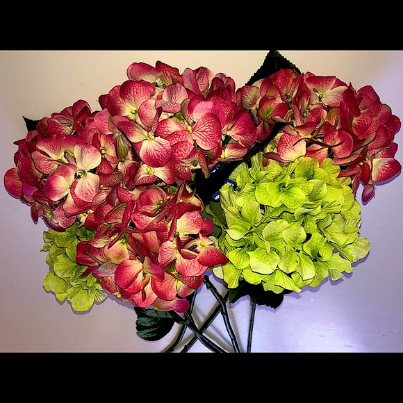 NEW Pink Hydrangea Silk flowers